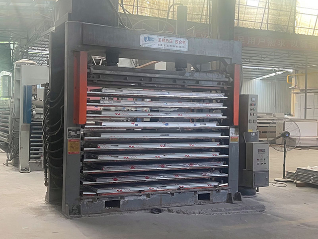 Hot-Press-Forming